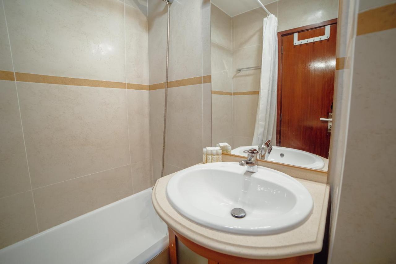 Bright Boavista By Vacationy Appartement Porto Buitenkant foto